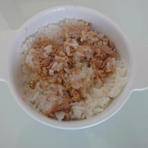 離乳食★ツナとごまのまぜごはん